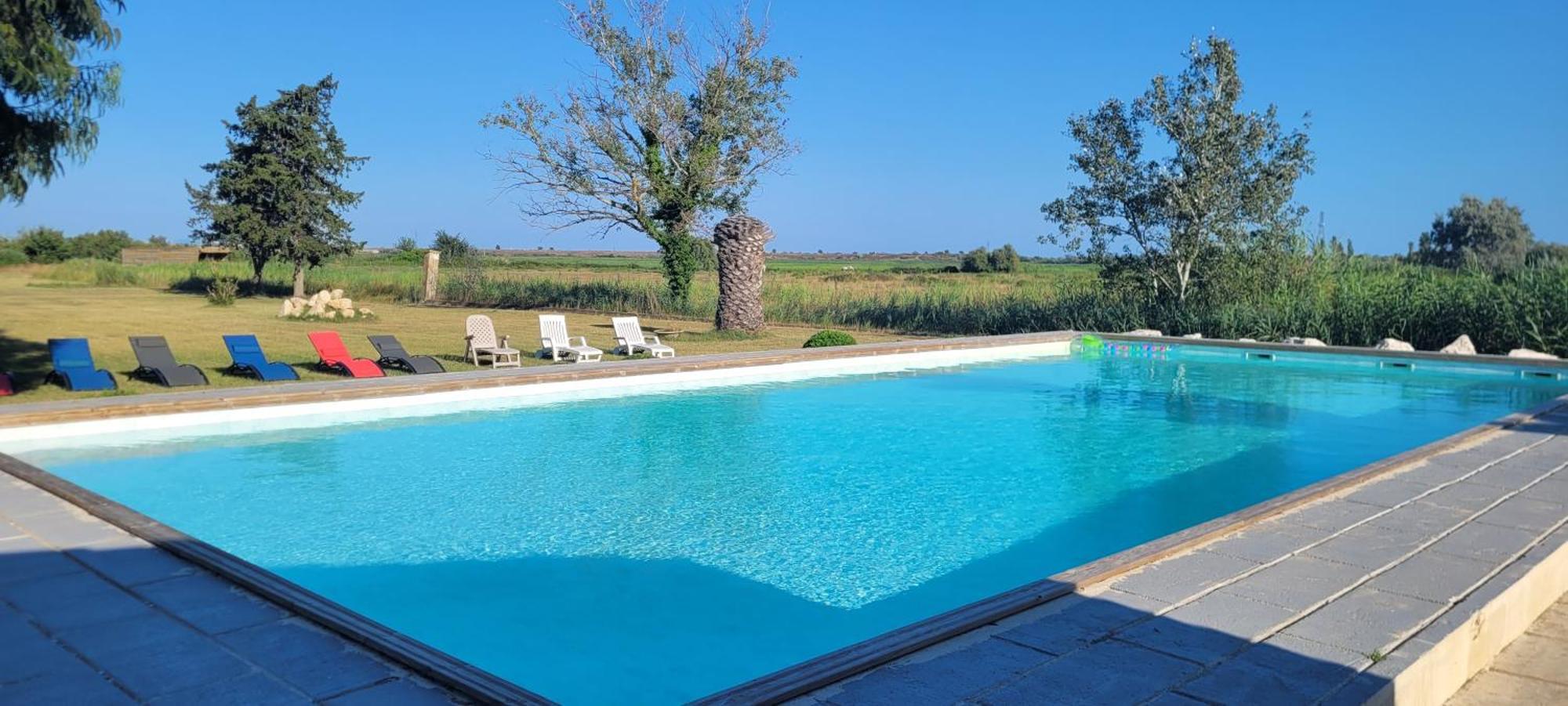 Mas Du Grand Peloux Hotel Port-Saint-Louis-du-Rhone Bagian luar foto