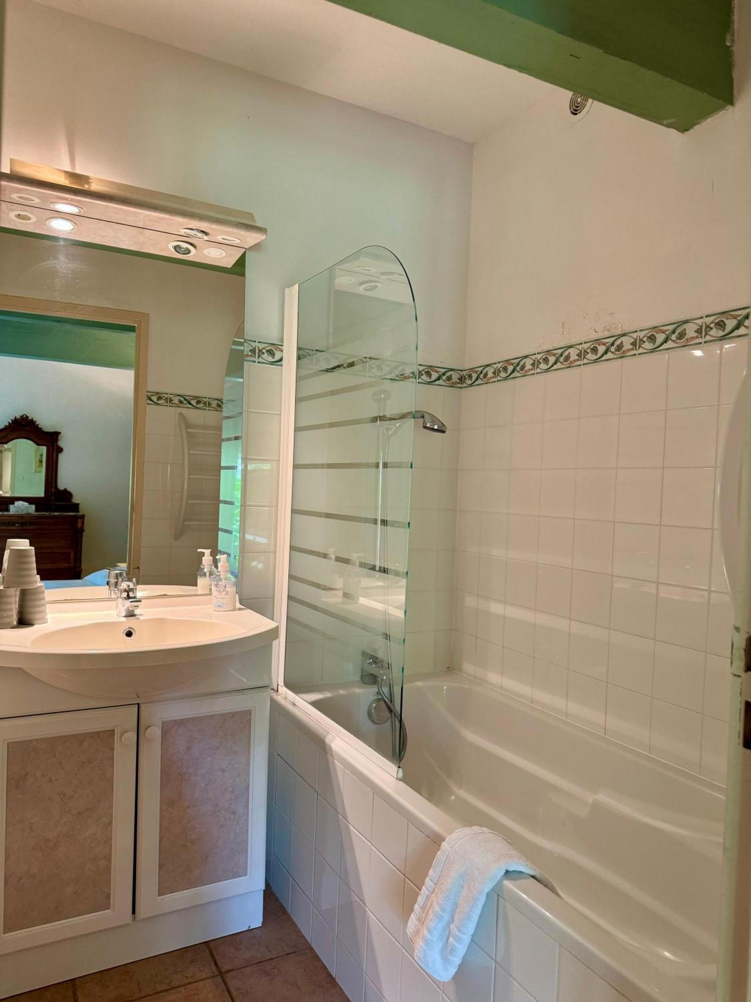 Mas Du Grand Peloux Hotel Port-Saint-Louis-du-Rhone Bagian luar foto