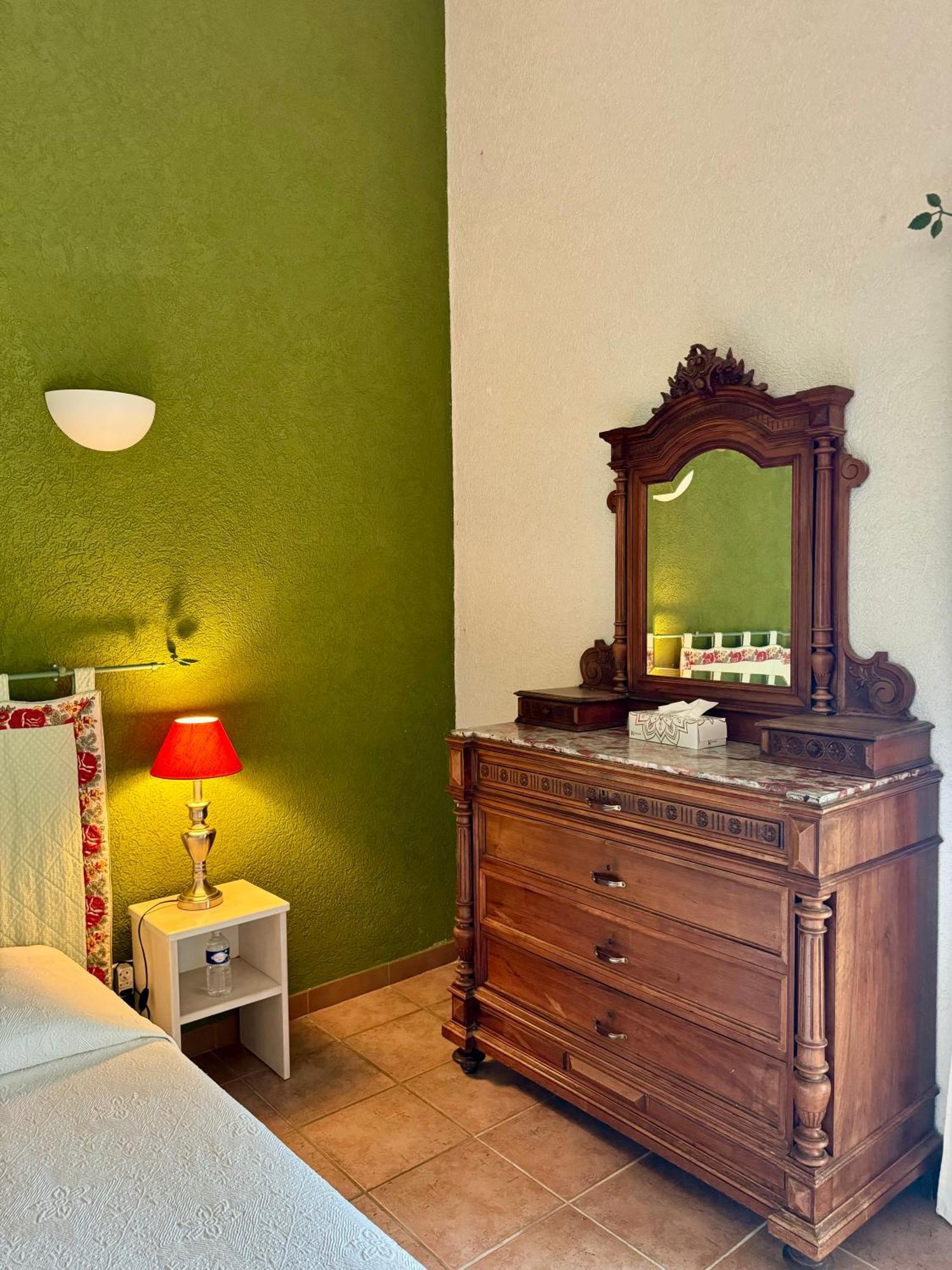 Mas Du Grand Peloux Hotel Port-Saint-Louis-du-Rhone Bagian luar foto